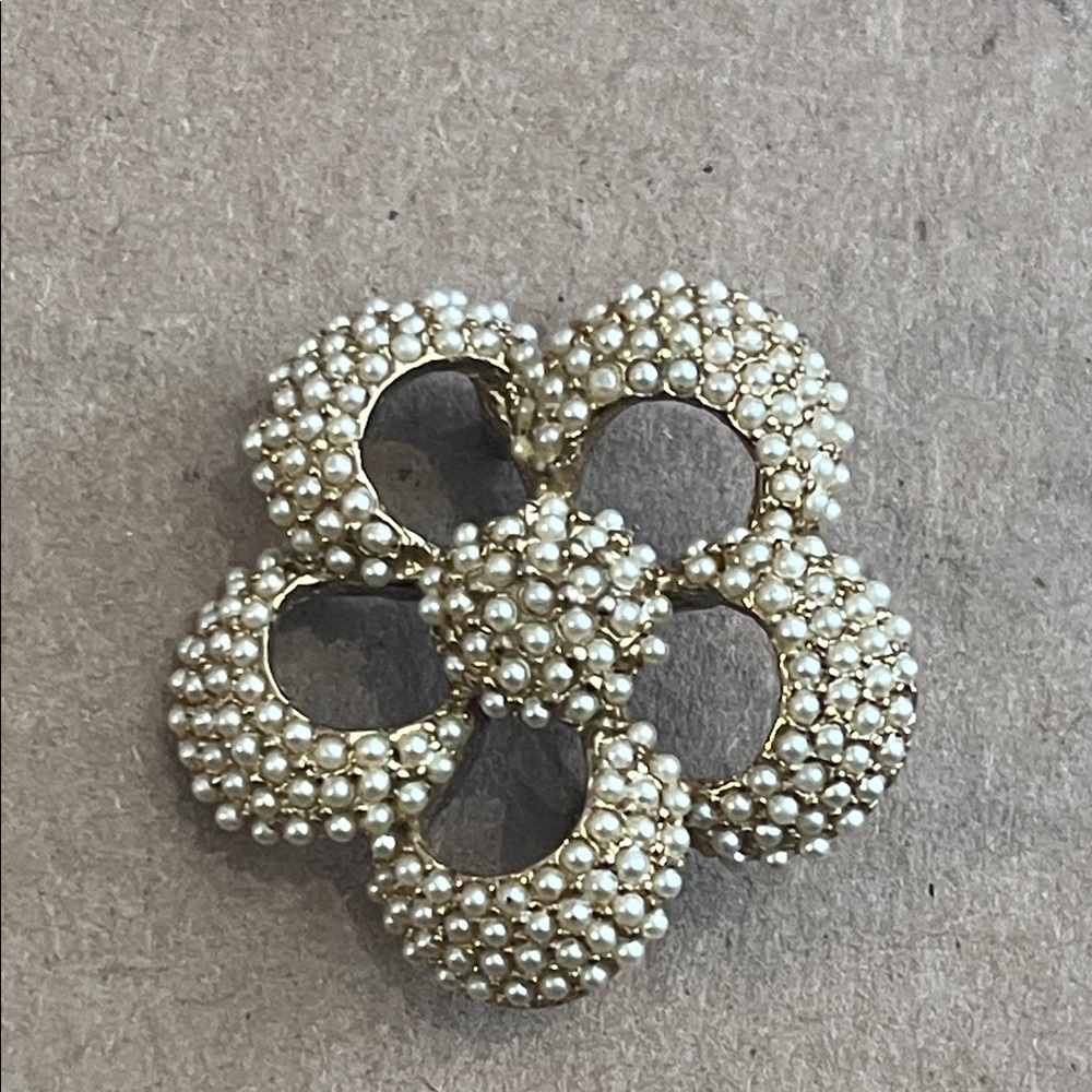 VINTAGE KRAMAR Pearl Cluster Brooch marked